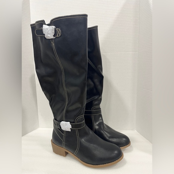 St. John’s Bay Women’s Doral Block Heel Riding Boots. Size: 8.5W Color: Black - Picture 1 of 9